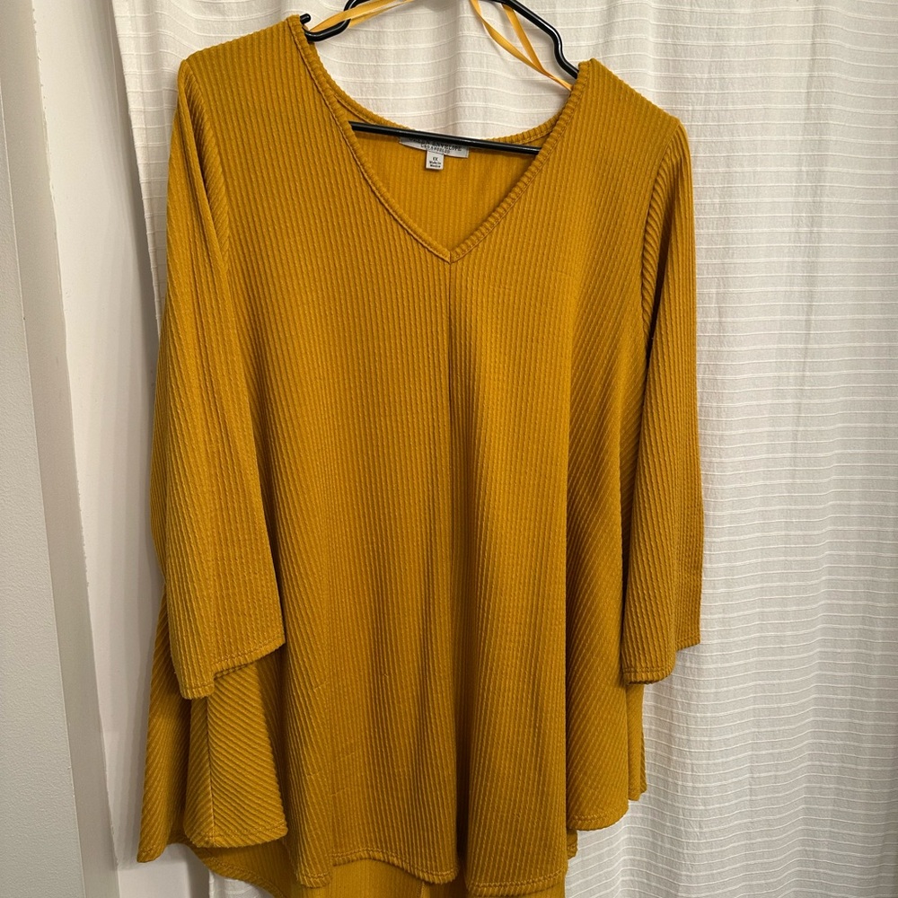 Mustard V-Neck Ribbed Women's Top